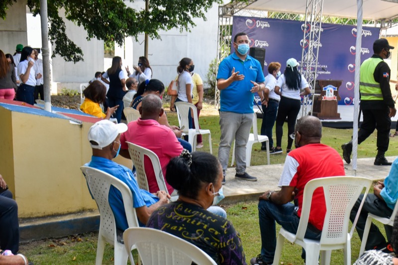 Jornada de Inclusión Social en Castillo, San Francisco de Macoris