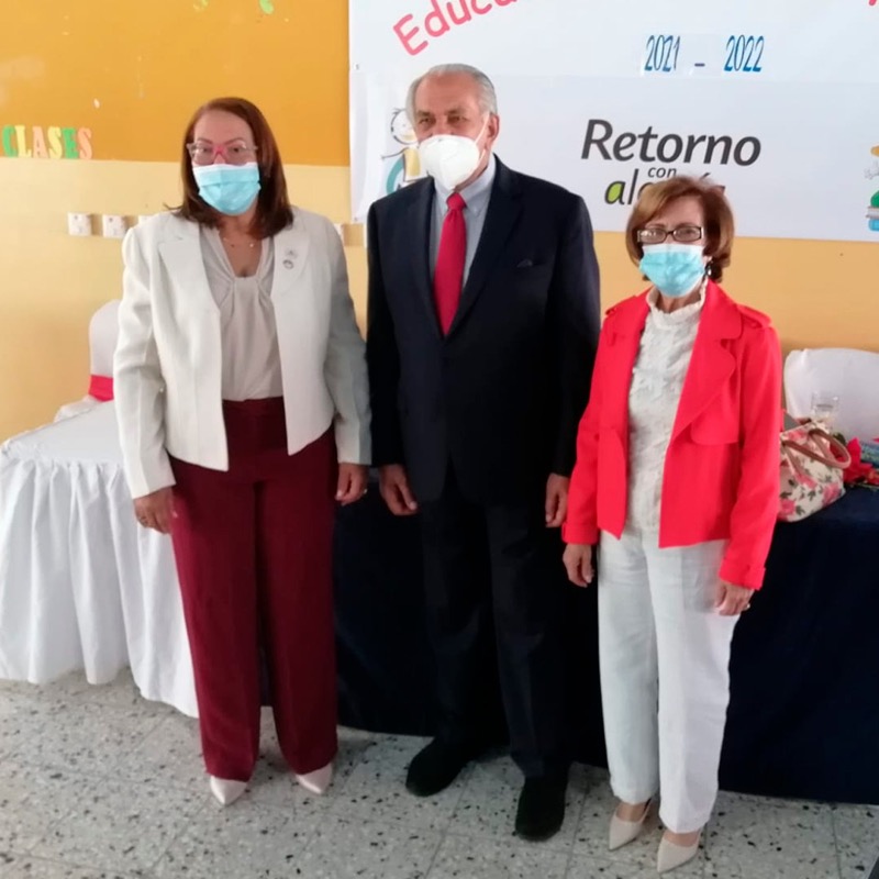 Director Ejecutivo del CONAPE, participo en la apertura del año escolar en la provincia San Juan