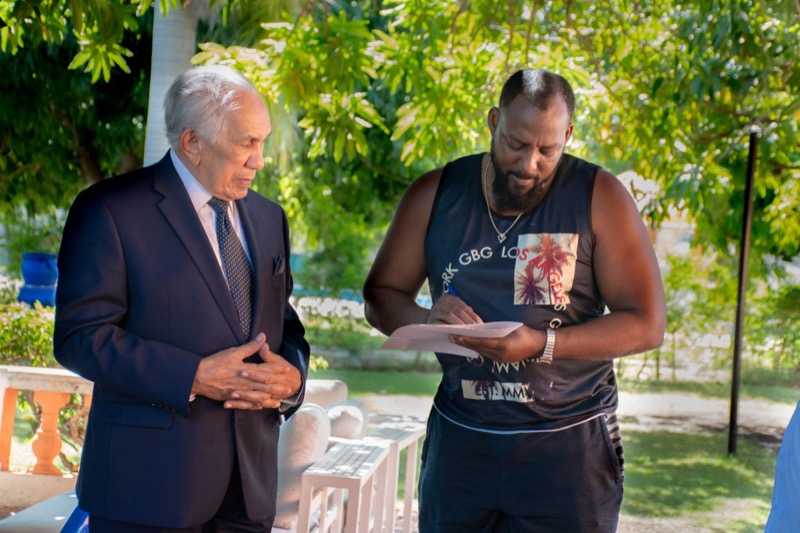 Director del CONAPE visita al Salón de la Fama del Beisbol en Cooperstown, Vladimir Guerrero.
