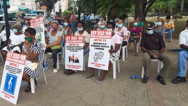 (ASFL) que prestan servicios a envejecientes promueven la ley que protege a esta población