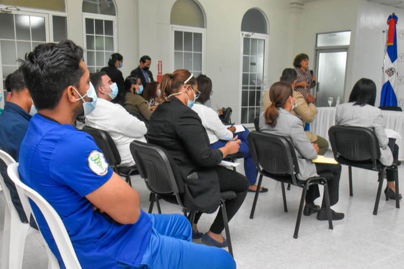 CONAPE imparte talleres sobre la prevención y cuidados de quemaduras en los envejecientes