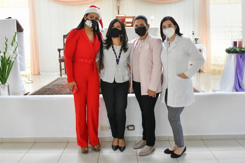 El CONAPE participa en la Semana de Fiesta en honor a los Adultos Mayores de Moca 