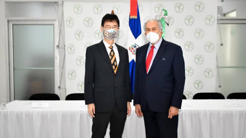 La embajada de Japón donó RD$5.2 millones para la construcción de un asilo