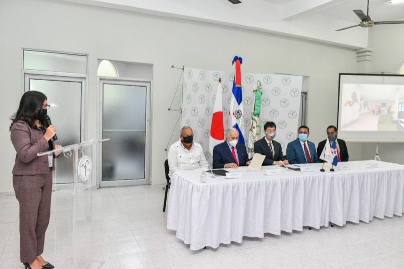 La embajada de Japón donó RD$5.2 millones para la construcción de un asilo