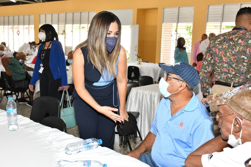 CONAPE realiza almuerzo navideño en el Centro Integral Ciudad Juan Bosch