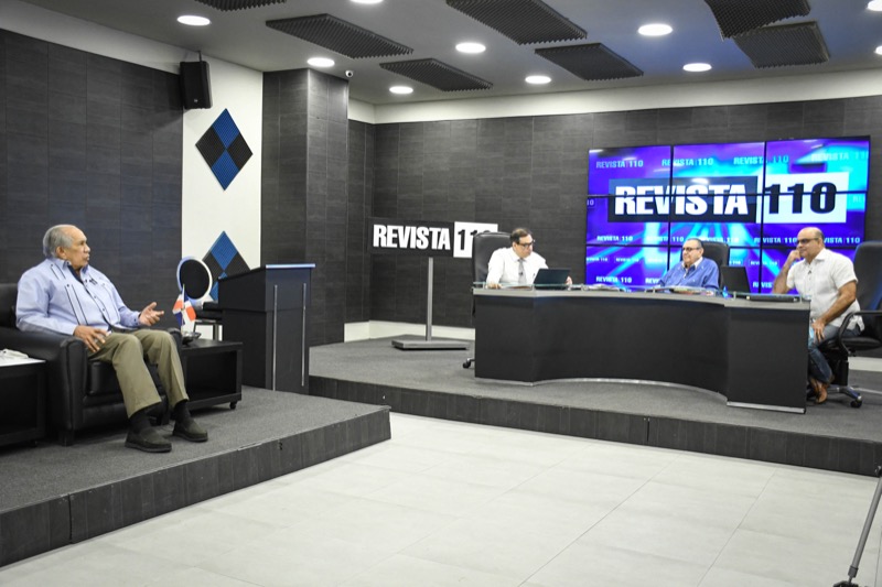 Entrevista en programa Revista 110