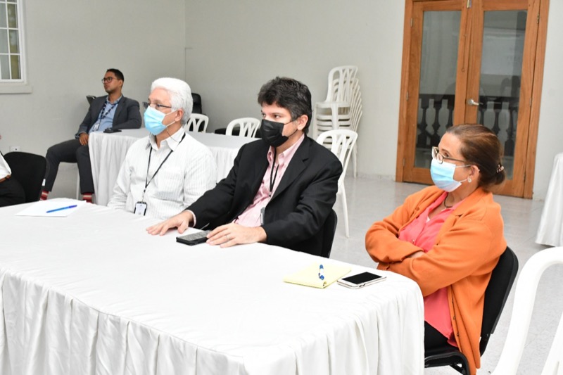 CONAPE capacita sus colaboradores en el área técnica