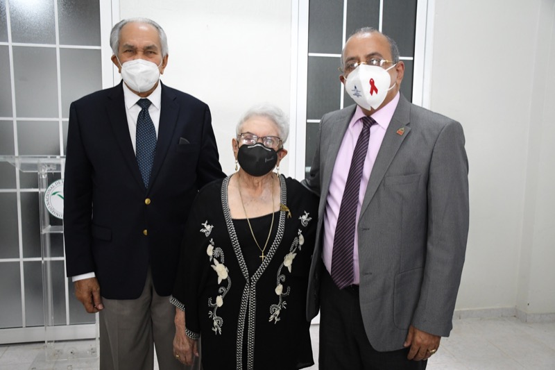 Reunión con el doctor Plutarco Arias y demás miembros del Consejo.