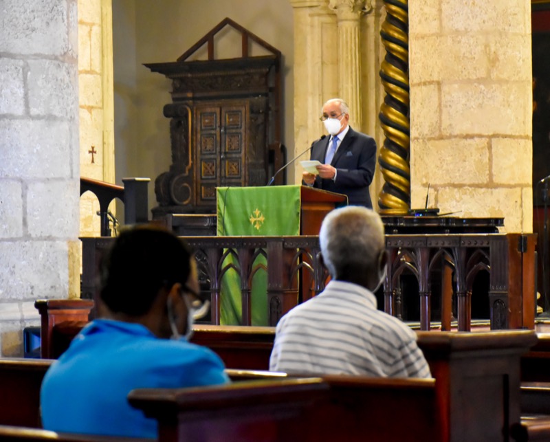 El director ejecutivo del CONAPE participo en la eucaristía celebrada en honor al Dia de los Abuelos