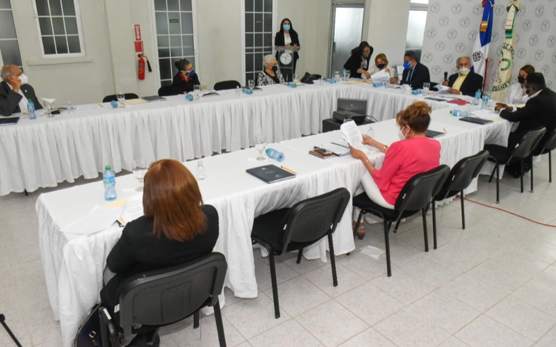 CONAPE realiza primera Reunión del año 2021 del Consejo que lo conforma