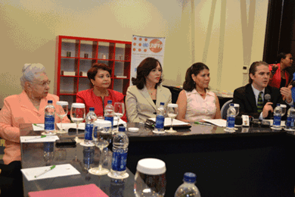 Presentan resultados de encuesta  sobre maltrato a envejecientes en República Dominicana